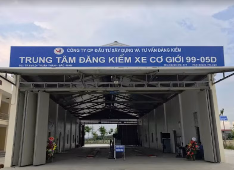 Cục Đăng kiểm xem xét mở lại các trung tâm đăng kiểm.