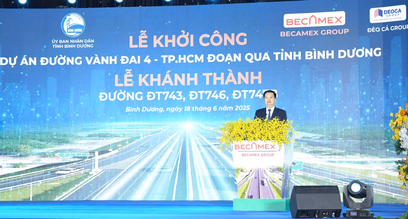Phó thủ tướng Mai Văn Chính phát biểu tại lễ khởi công dự án Vành đai 4 TPHCM