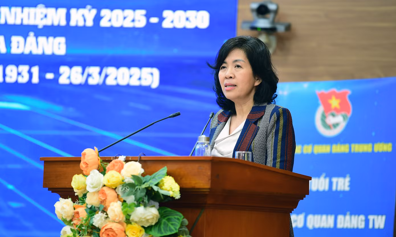 Bà Nguyễn Thị Hoàng Vân phát biểu tại chương trình. Ảnh: Xuân Tùng
