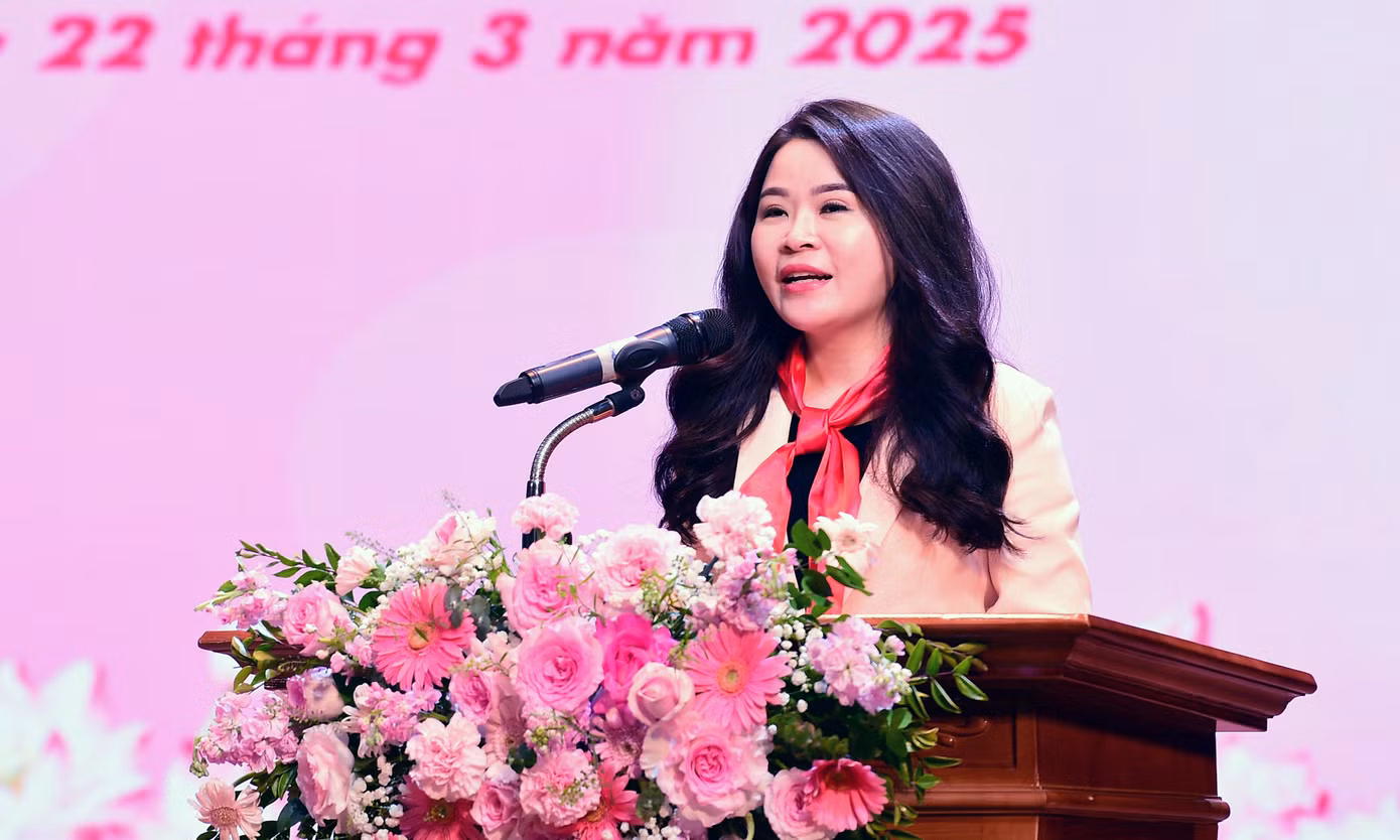 Chị Chu Hồng Minh bày tỏ: “Đây là dịp để thiếu nhi Hà Nội và Hà Nam gặp gỡ, giao lưu, phát huy tinh thần đoàn kết và thể hiện tài năng nghệ thuật của mình. Thông qua các hoạt động ý nghĩa tại chương trình, các em thiếu nhi sẽ tiếp tục nuôi dưỡng ước mơ, rèn luyện đạo đức, trau dồi tri thức để trở thành những công dân có ích, góp phần xây dựng đất nước ngày càng giàu mạnh, văn minh". Bí thư Thành Đoàn Hà Nội mong muốn các em đội viên thiếu nhi, cháu ngoan Bác Hồ sẽ tiếp tục phát huy tinh thần hiếu học, chăm ngoan, đoàn kết, sáng tạo, rèn luyện kỹ năng, phẩm chất tốt, luôn ghi nhớ lời Bác dạy để trở thành những công dân có ích cho đất nước.