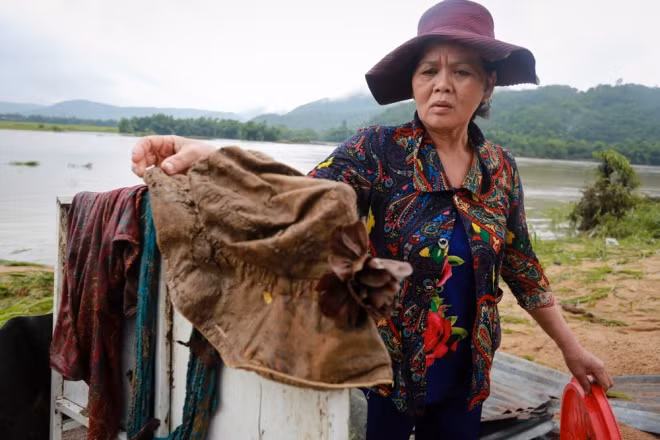 Tan hoang vùng rốn lũ Phú Yên ảnh 3