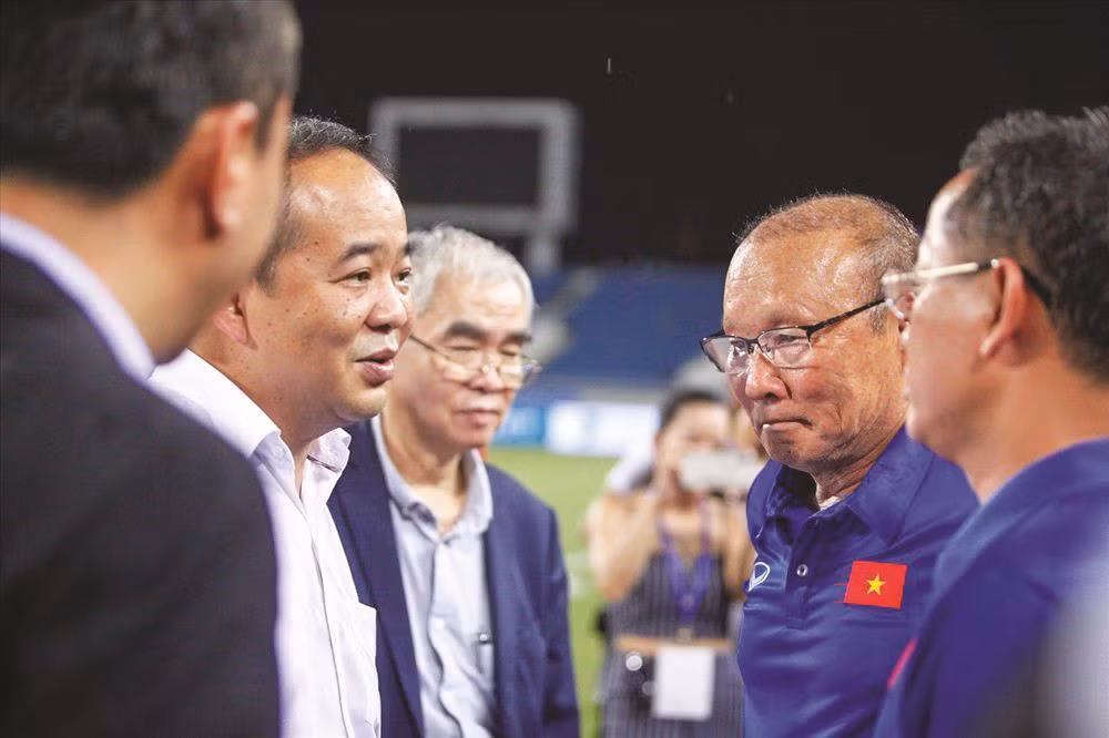 Ngôi sao Mata tính gắn bó trọn đời với M.U ảnh 4
