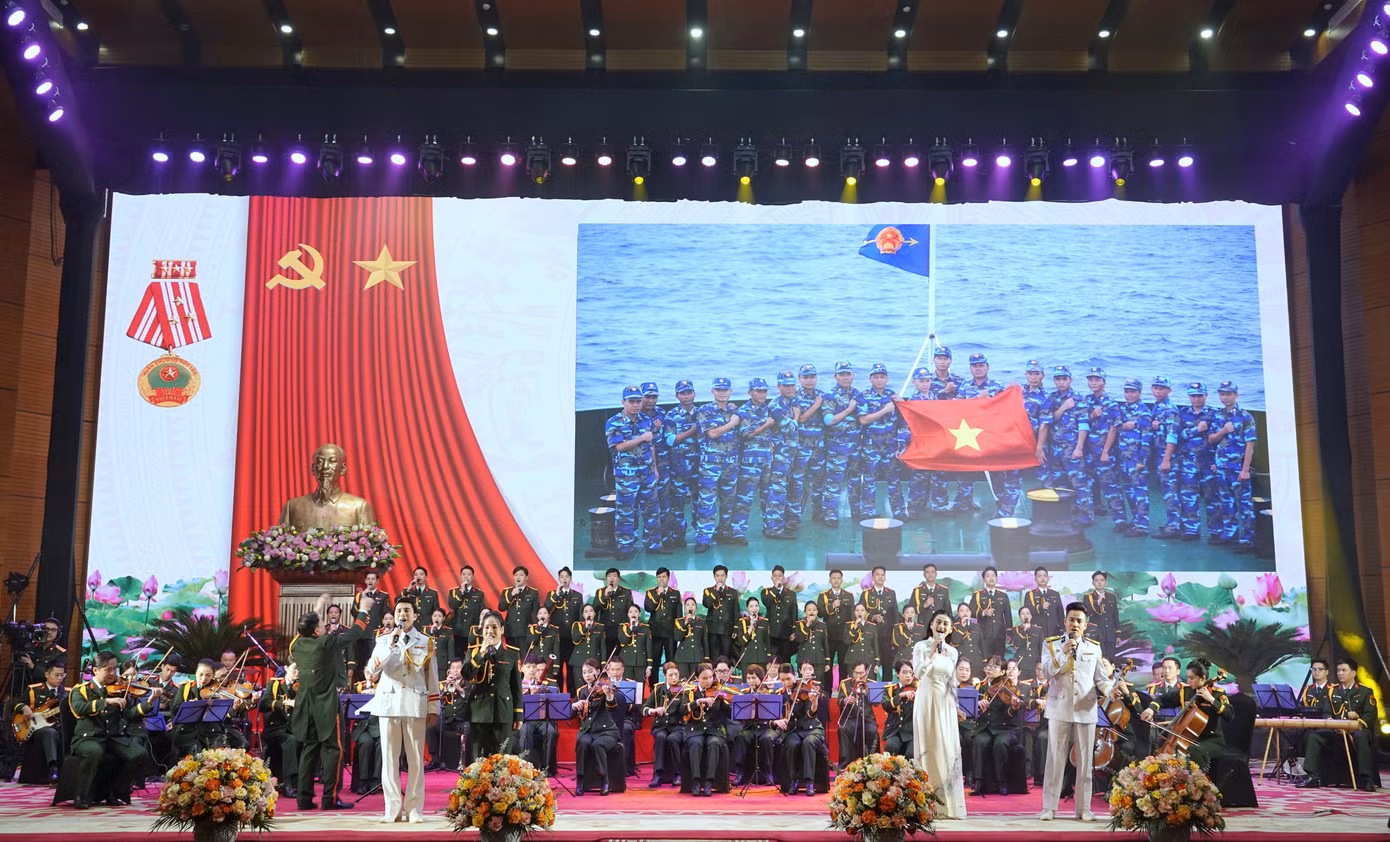 Chương trình nghệ thuật tại lễ kỷ niệm.