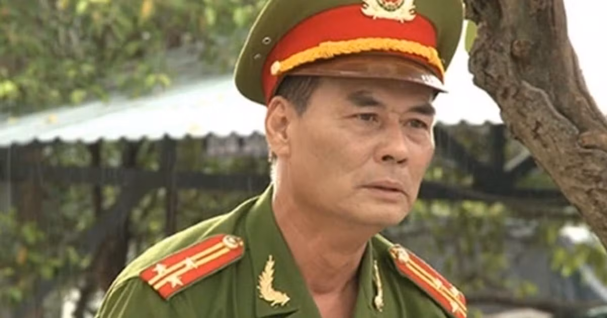 NSND Khương Đức Thuận nổi tiếng với những vai chính diện, công an trên sân khấu, màn ảnh. NSND Khương Đức Thuận nổi tiếng với những vai chính diện, công an trên sân khấu, màn ảnh.