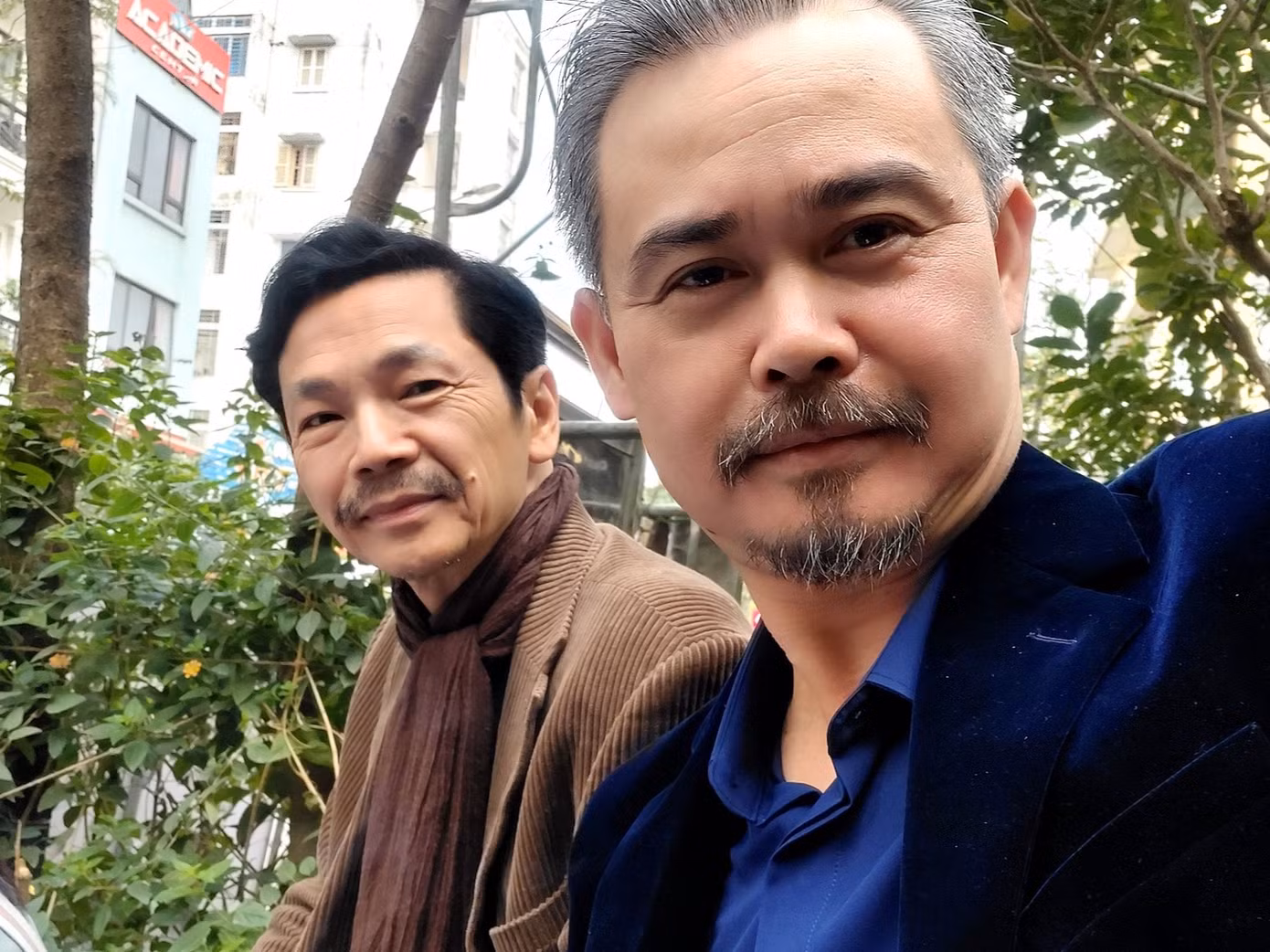 Bộ phim đánh dấu lần đầu nghệ sĩ Vĩnh Xương và NSND Trung Anh đóng chung phim điện ảnh. Ảnh: NVCC.