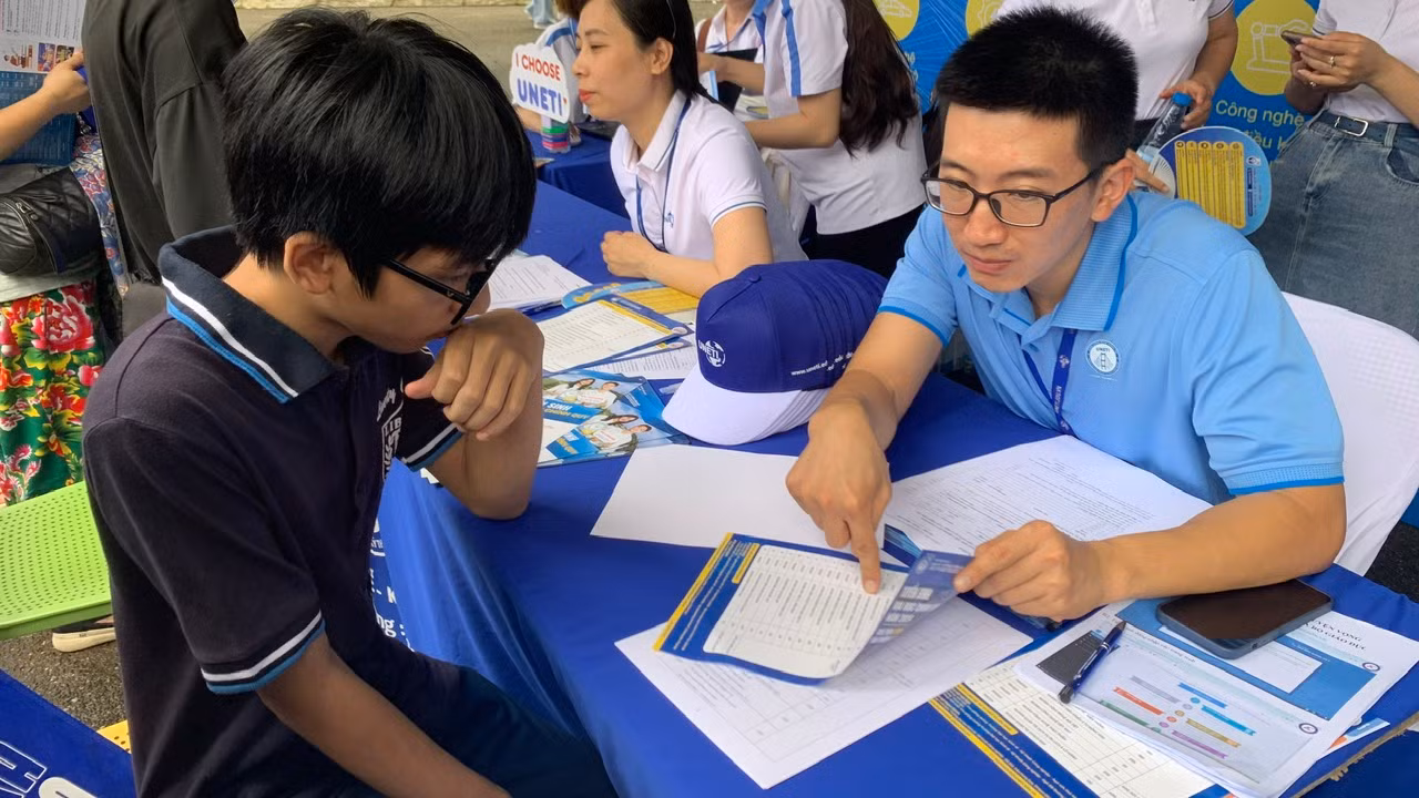 Các trường ĐH hiện mới chỉ được cởi trói tuyển sinh, tự do học thuật. Ảnh: NGHIÊM HUÊ