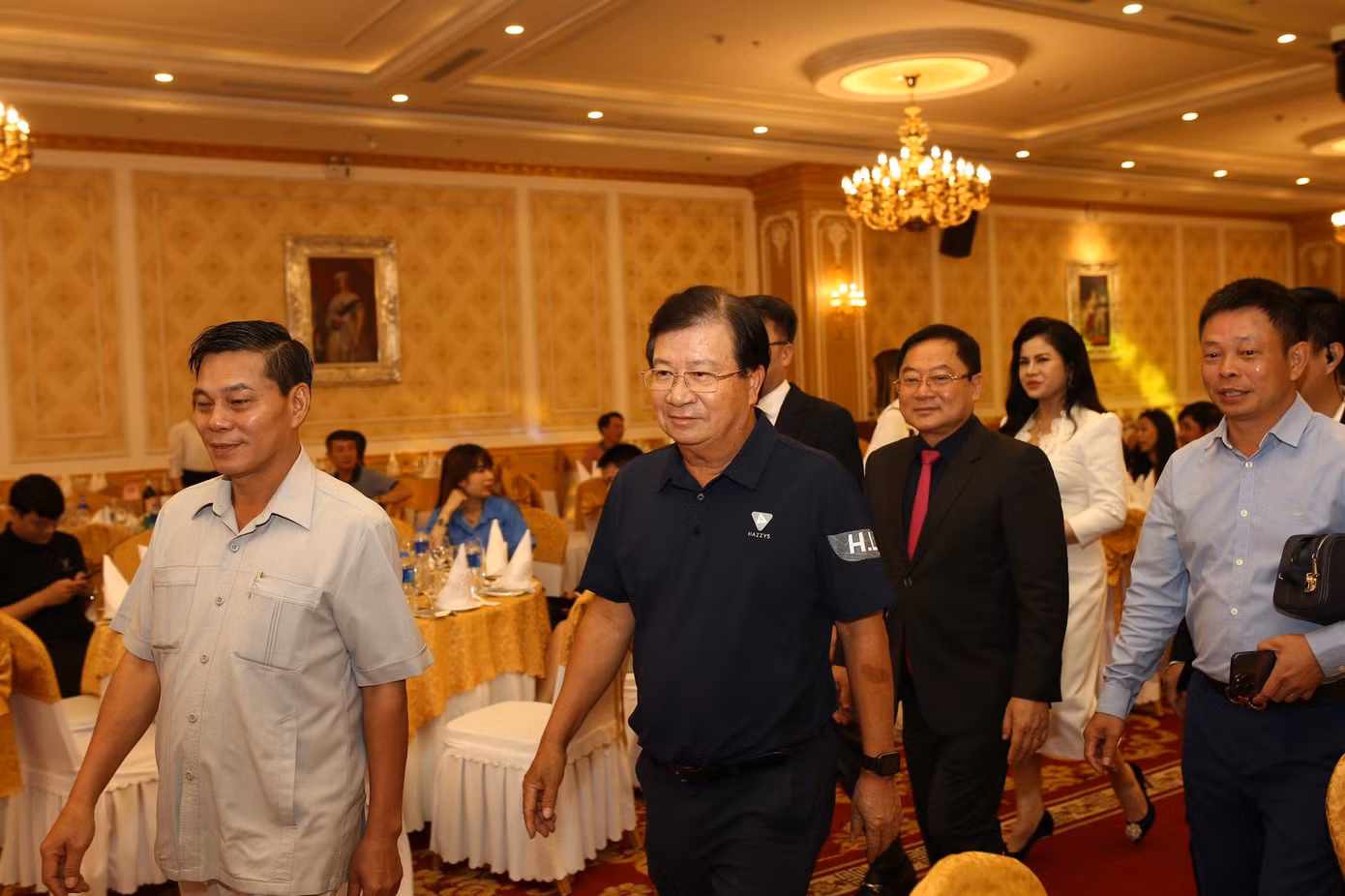 Dự chương trình có ông Trịnh Đình Dũng - nguyên Phó Thủ tướng Chính phủ; ông Nguyễn Văn Tùng - Phó Bí thư Thành ủy, Chủ tịch UBND thành phố Hải Phòng; anh Nguyễn Tường Lâm - Bí thư T.Ư Đoàn; ông Lê Kiên Thành - Chủ tịch Hiệp hội Golf Việt Nam.