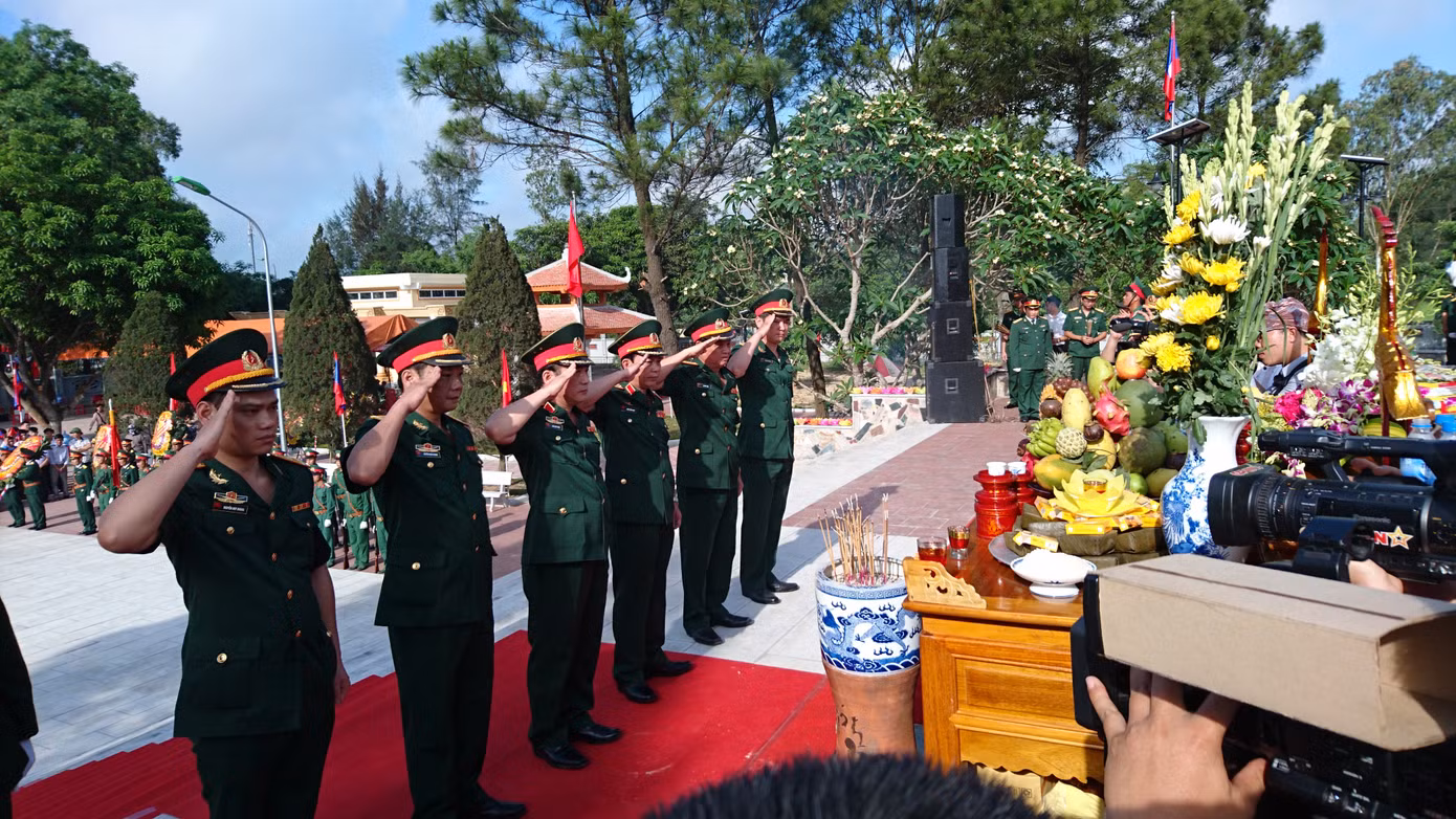 Đưa 104 liệt sĩ về với đất mẹ ảnh 6
