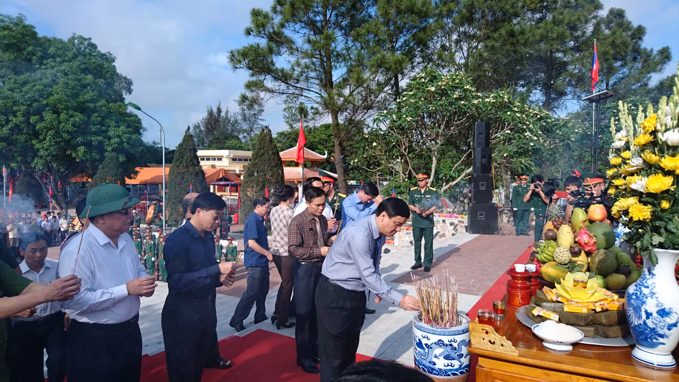 Đưa 104 liệt sĩ về với đất mẹ ảnh 5