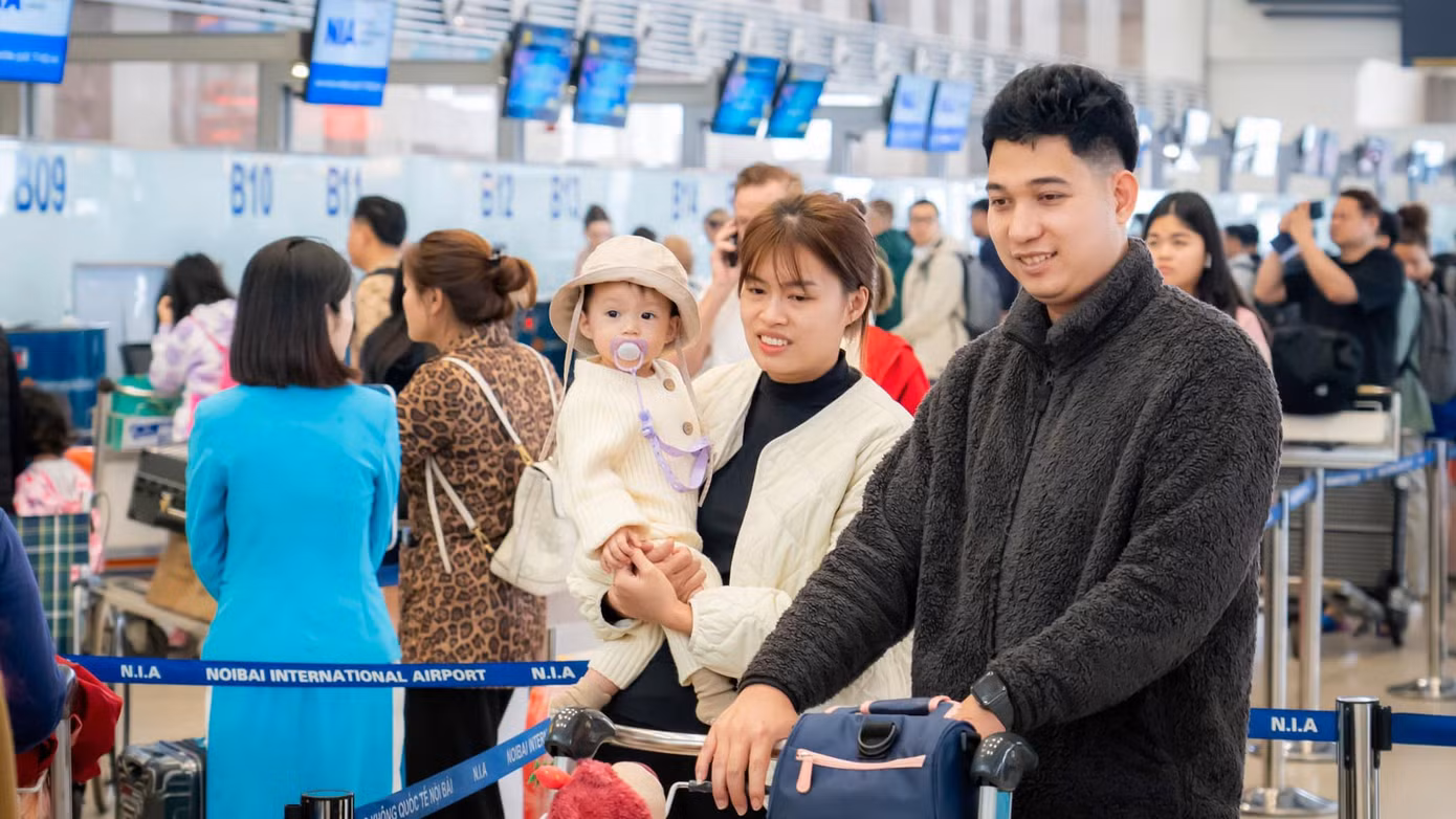 Theo thống kê, Cảng hàng không quốc tế Nội Bài cho biết có khoảng 550 lượt chuyến bay với gần 90.000 lượt hành khách cả quốc tế và quốc nội vào ngày 14/2 (Mồng 5 Tết Âm lịch). Ảnh: NIA.