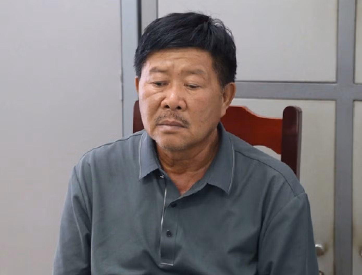 Đối tượng Đào Văn Thăng tại cơ quan công an. Ảnh: CANT.