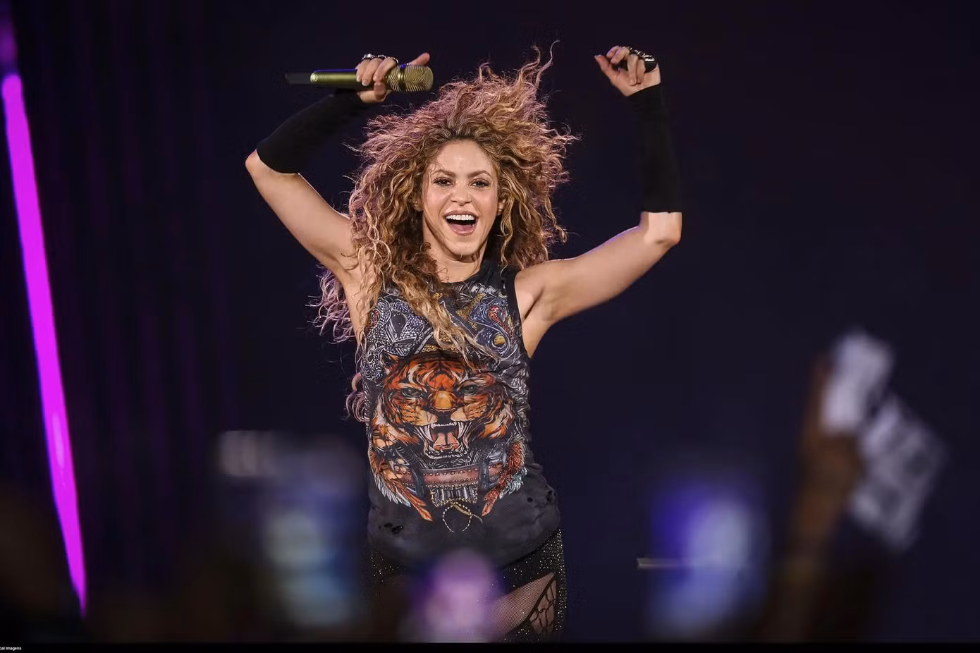Shakira đối mặt với án tù 8 năm liên quan đến cáo buộc gian lận thuế.
