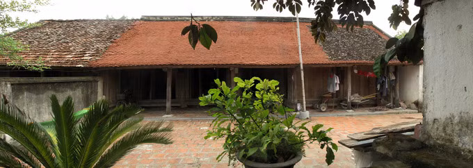 Cận cảnh những nhà gỗ cổ đẹp nhất Việt Nam ảnh 1