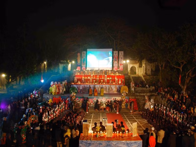 "Đại lễ cầu an" diễn ra từ 19h- 20h30 ngày mùng 7 tháng Giêng