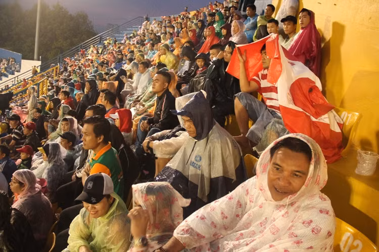 Hà Nội FC đánh bại B.Bình Dương ở chung kết lượt đi AFC Cup ảnh 2