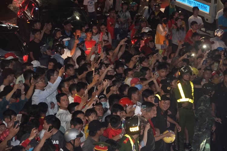 Hà Nội FC đánh bại B.Bình Dương ở chung kết lượt đi AFC Cup ảnh 5