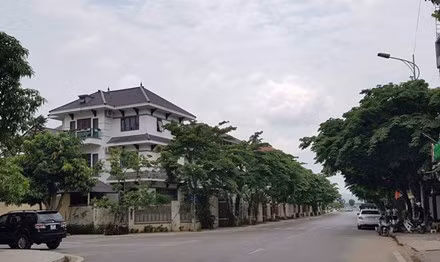 Cận cảnh khu biệt thự triệu đô của quan chức Lào Cai ảnh 2