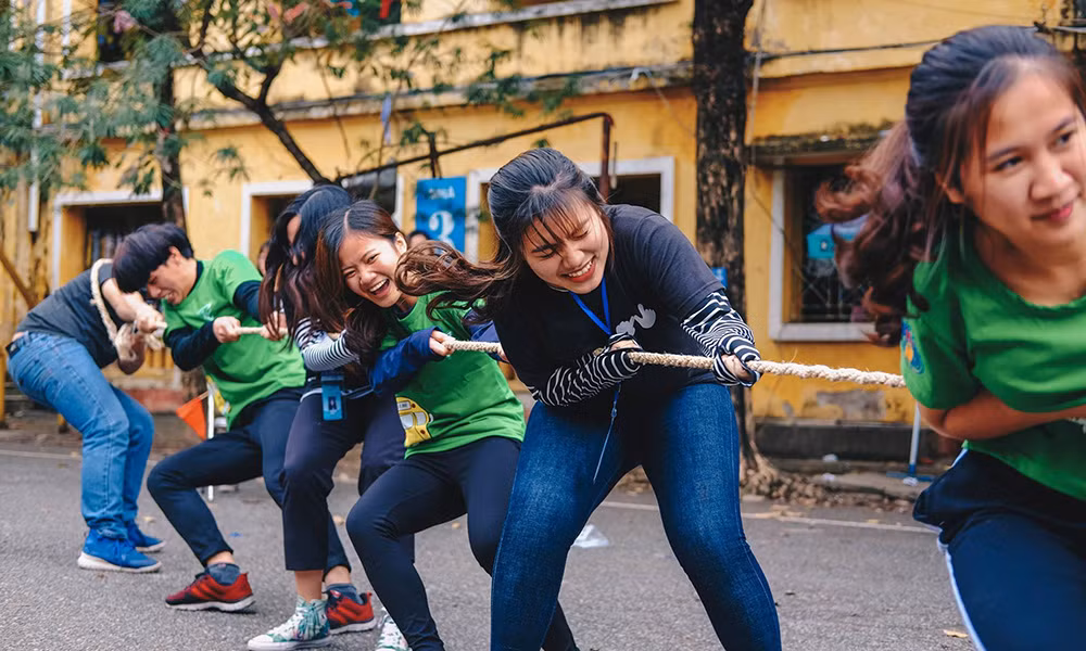 Sinh viên ĐH Kinh tế Quốc dân thi trí lực đón ngày học sinh sinh viên ảnh 13