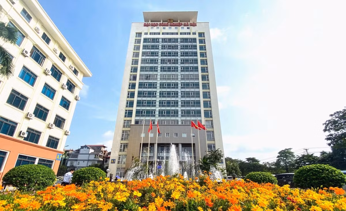Khuôn viên trường ĐH Công nghiệp Hà Nội.