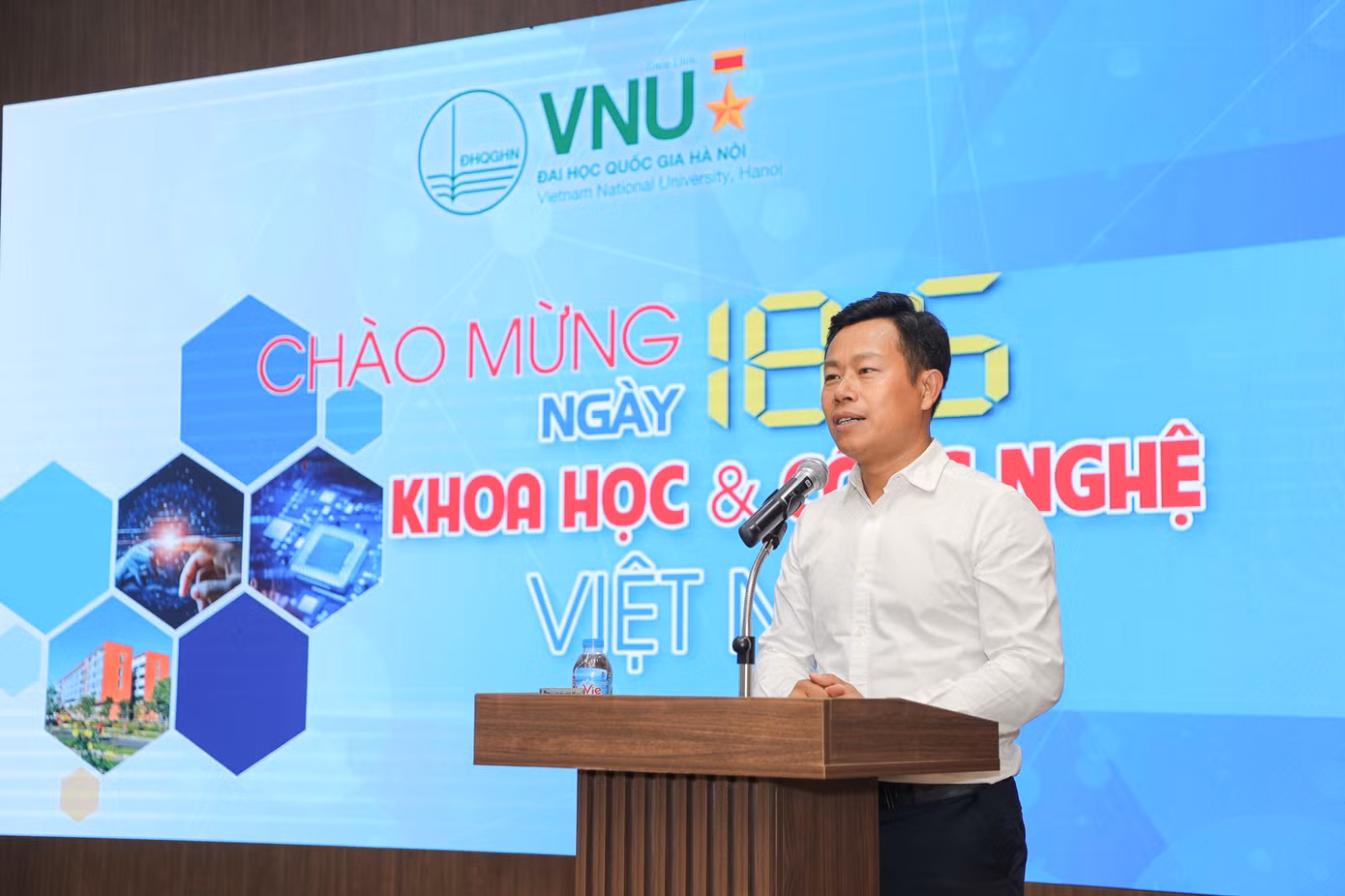 Giám đốc ĐHQG Hà Nội Lê Quân phát biểu tại chương trình.