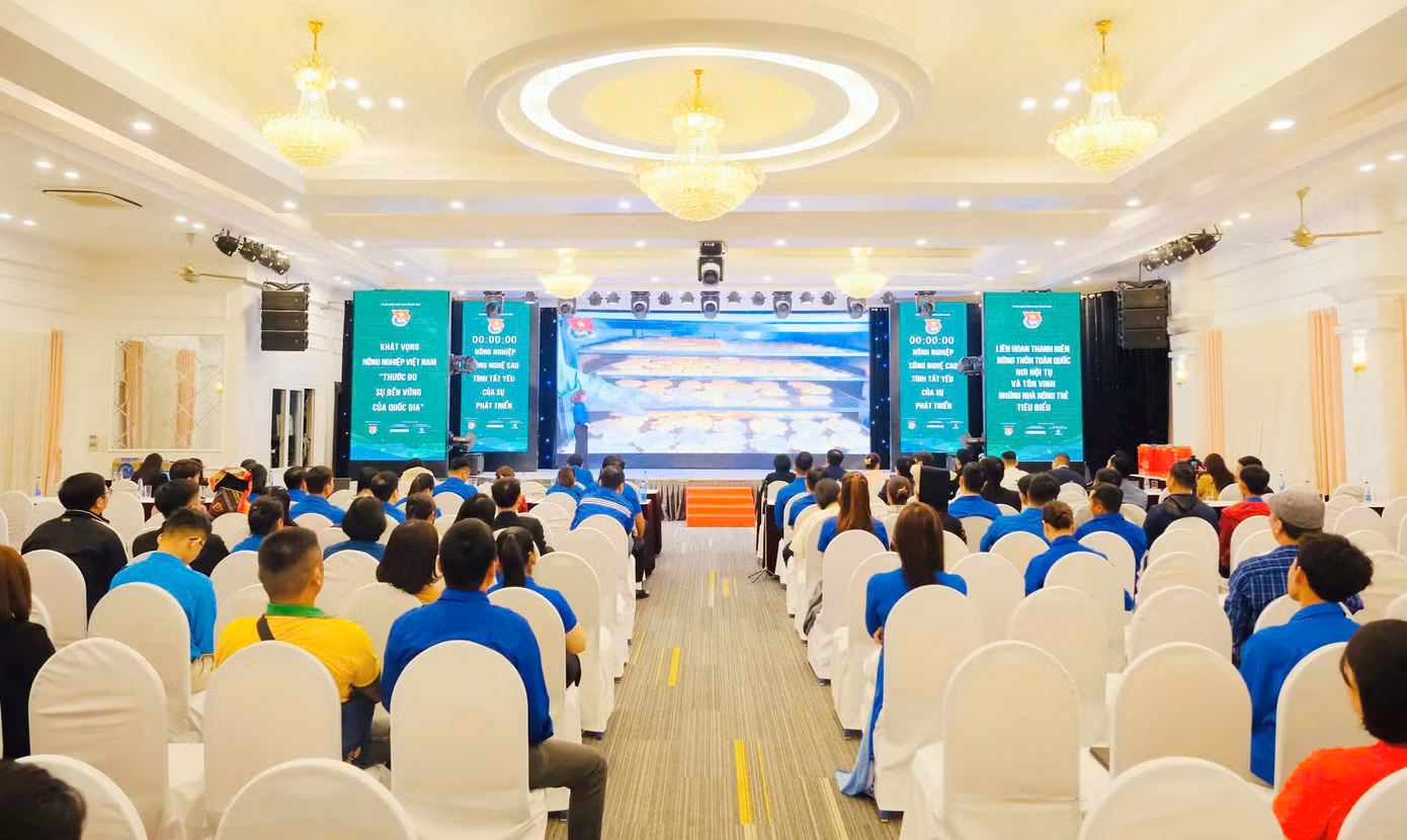 Vòng Chung kết Cuộc thi 'Dự án khởi nghiệp Thanh niên nông thôn', là một trong những hoạt động nổi bật tại Liên hoan Thanh niên Nông thôn toàn quốc và trao Giải thưởng Lương Định Của lần thứ XIX, năm 2024, có sự tham gia của đơn vị quảng cáo truyền thông Ngân hàng Nông nghiệp và Phát triển Nông thôn Việt Nam (Agribank).