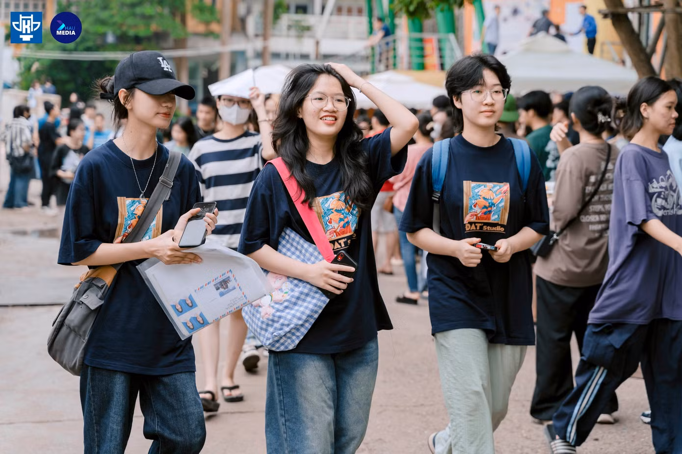 Năm học 2024 - 2025, trường ĐH Kiến trúc Hà Nội tổ chức tuyển sinh trình độ đại học hình thức chính quy, với 26 ngành/chuyên ngành/chương trình đào tạo đại trà, cùng chương trình đào tạo Kiến trúc sư tài năng K+, Kỹ sư tài năng X+ và các chương trình đào tạo liên kết cấp bằng quốc tế. Ảnh: HAU media