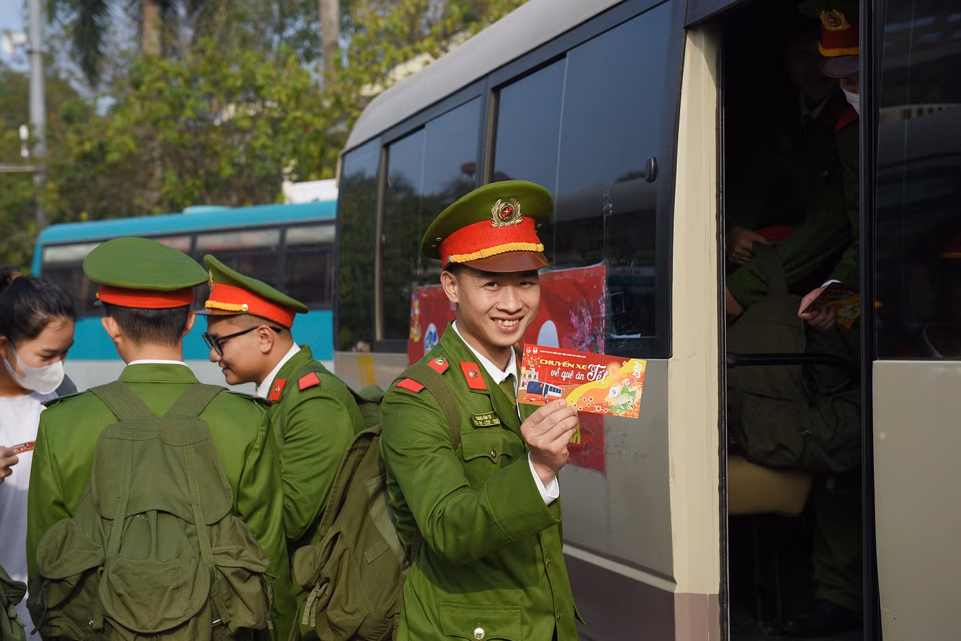 Chương trình “Chuyến xe về quê ăn Tết” được tổ chức trên các tuyến đường: Hoà Bình - Sơn La - Điện Biên; Thanh Hoá - Nghệ An - Hà Tĩnh - Quảng Bình; Tuyên Quang - Hà Giang.