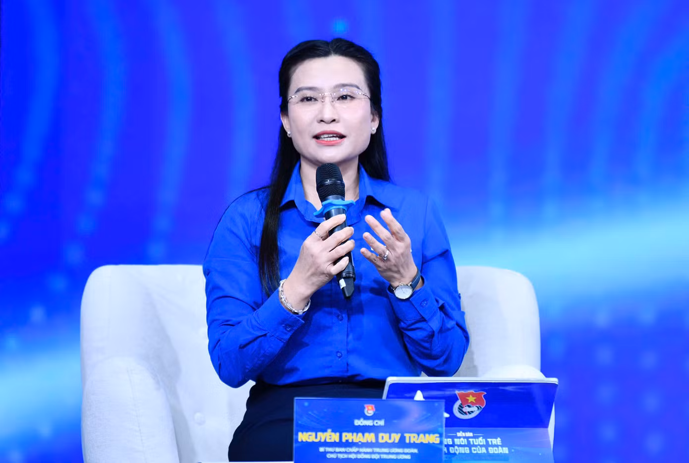 Chị Nguyễn Phạm Duy Trang – Bí thư T.Ư Đoàn, Chủ tịch Hội đồng Đội T.Ư chia sẻ tại chương trình.