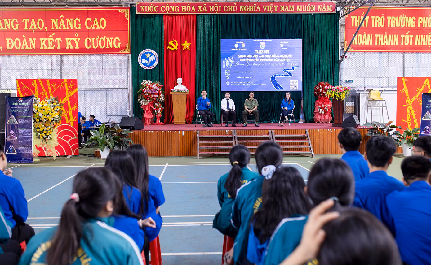Chương trình talkshow ‘Thanh niên Việt Nam cùng tiếng Anh bước vào kỷ nguyên vươn mình của dân tộc’.