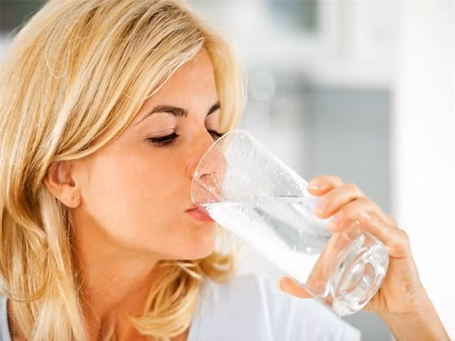 Ăn gì đầu tiên vào bữa sáng là tốt nhất? ảnh 1