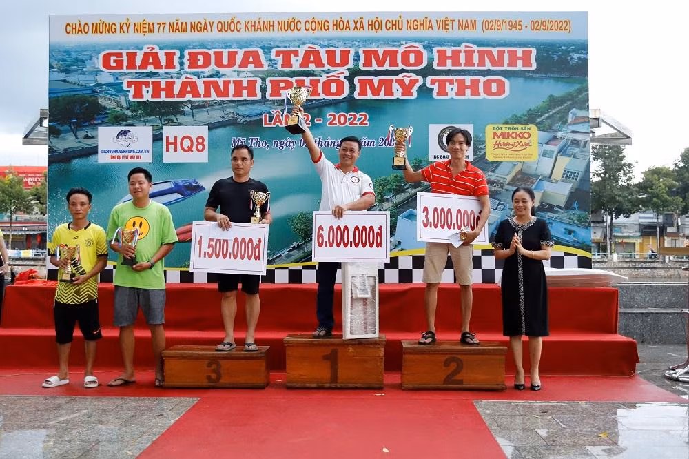 Kết quả: Ban tổ chức đã trao 1 giải Nhất, 1 Nhì, 1 Ba và 2 giải khuyến khích cho mỗi nội dung và trao 1 giải Siêu cúp. Vận động viên Văn Trọng Nguyên, đội Sài Gòn - Chợ Lớn đã xuất sắc giành Siêu cúp.