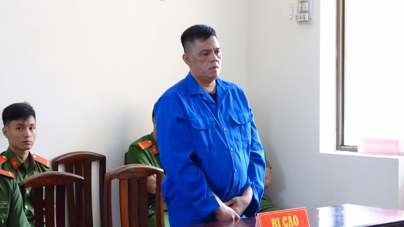 Bị cáo Trần Văn Thuận. Ảnh: Văn Vũ. Bị cáo Trần Văn Thuận. Ảnh: Văn Vũ.
