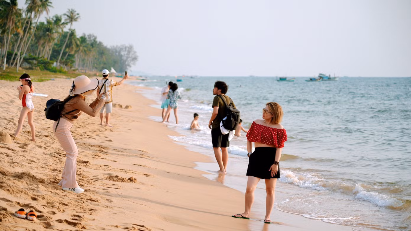 Năm 2024, ngành du lịch tỉnh Kiên Giang phấn đấu đón trên 9 triệu lượt khách đến tham quan, du lịch. Ảnh: P.V.