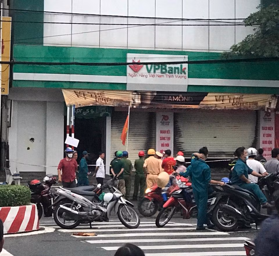 Trụ sở phòng giao dịch Ngân hàng VPBank.