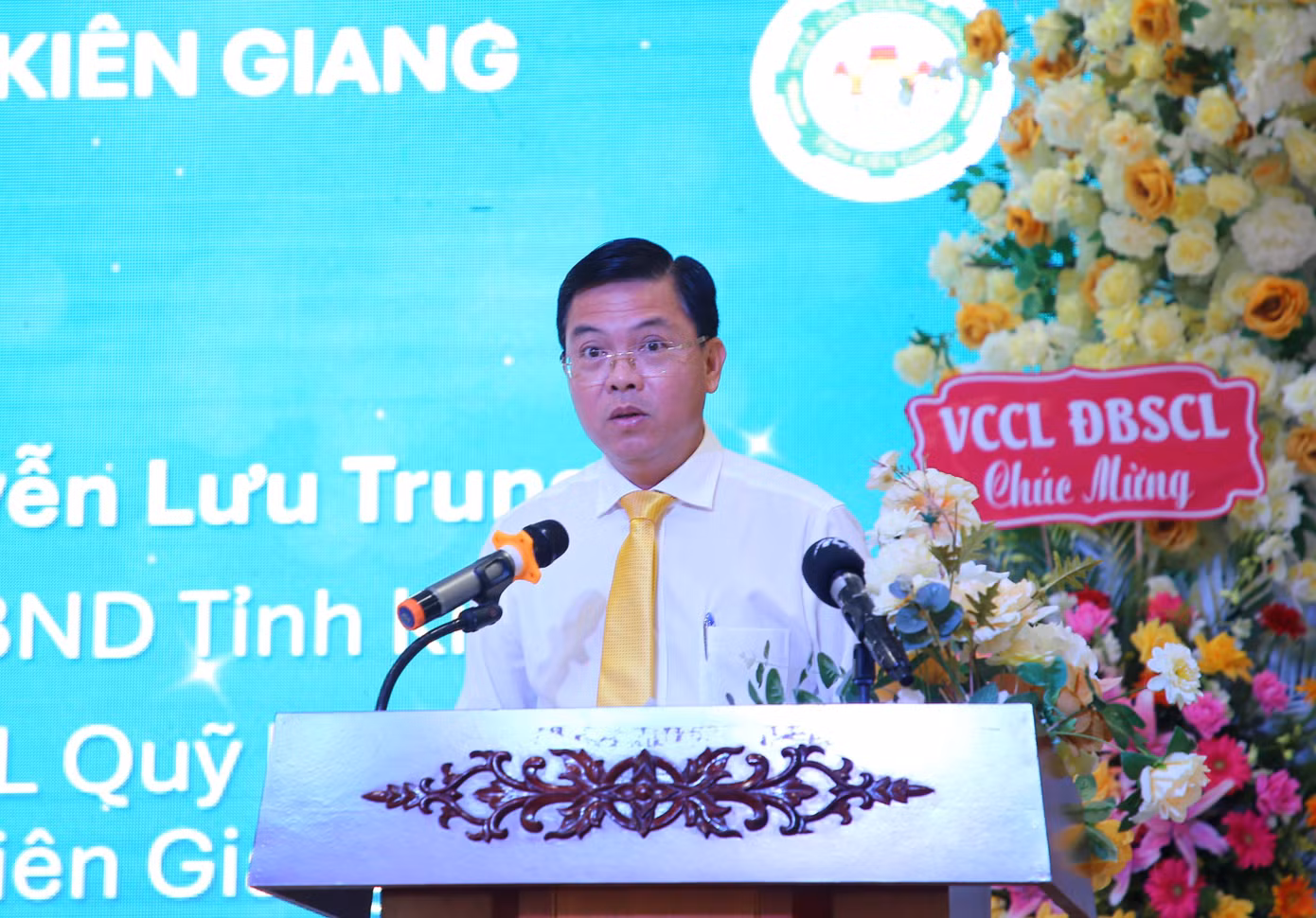 Ông Nguyễn Lưu Trung - Phó Chủ tịch UBND tỉnh Kiên Giang - phát biểu tại buổi họp mặt.