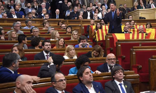 Catalonia tuyên bố độc lập: Hệ lụy khôn lường ảnh 3
