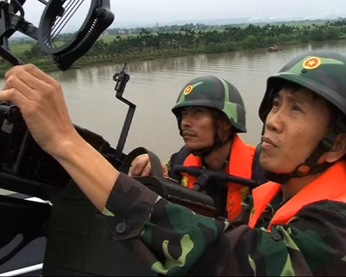 Kiên quyết tiêu diệt mục tiêu ngay từ loạt đạn đầu