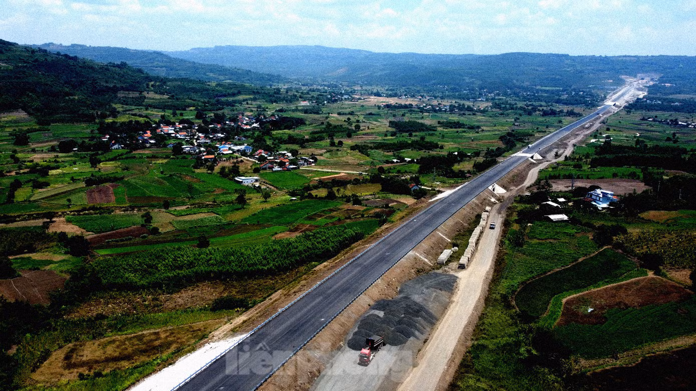 Công trình có tổng chiều dài 48,052 km, đi qua 5 huyện, thị xã, thành phố ở tỉnh Phú Yên gồm: Tuy An, Phú Hòa, Tây Hòa, Đông Hòa và Tuy Hòa.