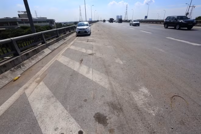 'Bẫy tử thần' ở cầu cạn Vành đai 3 Hà Nội ảnh 9