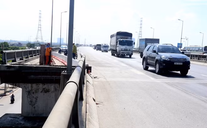 'Bẫy tử thần' ở cầu cạn Vành đai 3 Hà Nội ảnh 2