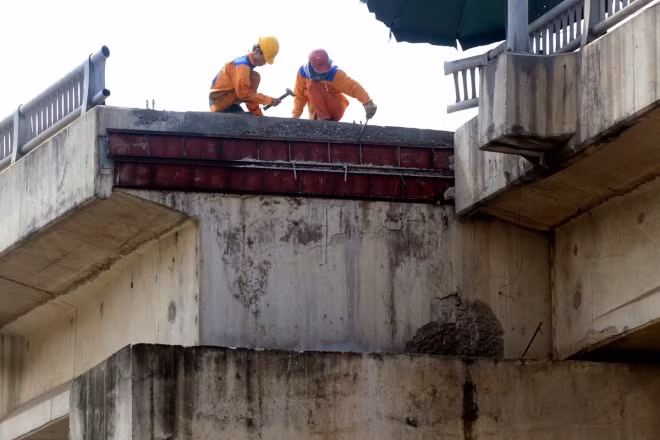 'Bẫy tử thần' ở cầu cạn Vành đai 3 Hà Nội ảnh 5