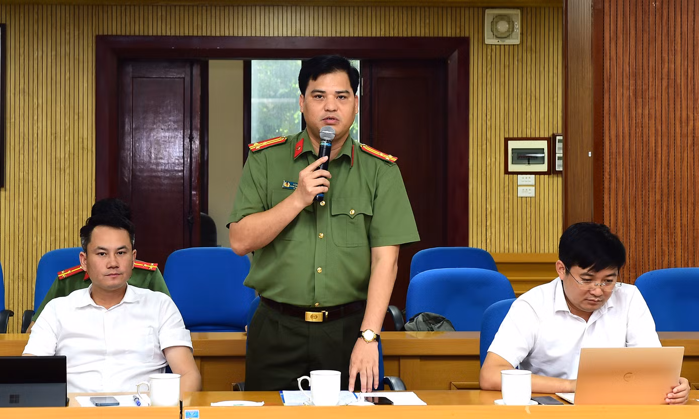 Các đại biểu phát biểu ý kiến tại hội nghị. Ảnh: Xuân Tùng