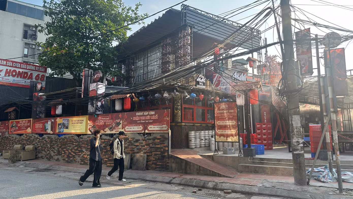 Ô đất rộng 1.600m2 được xây dựng mới thành nhà hàng trên vị trí quy hoạch đất công cộng