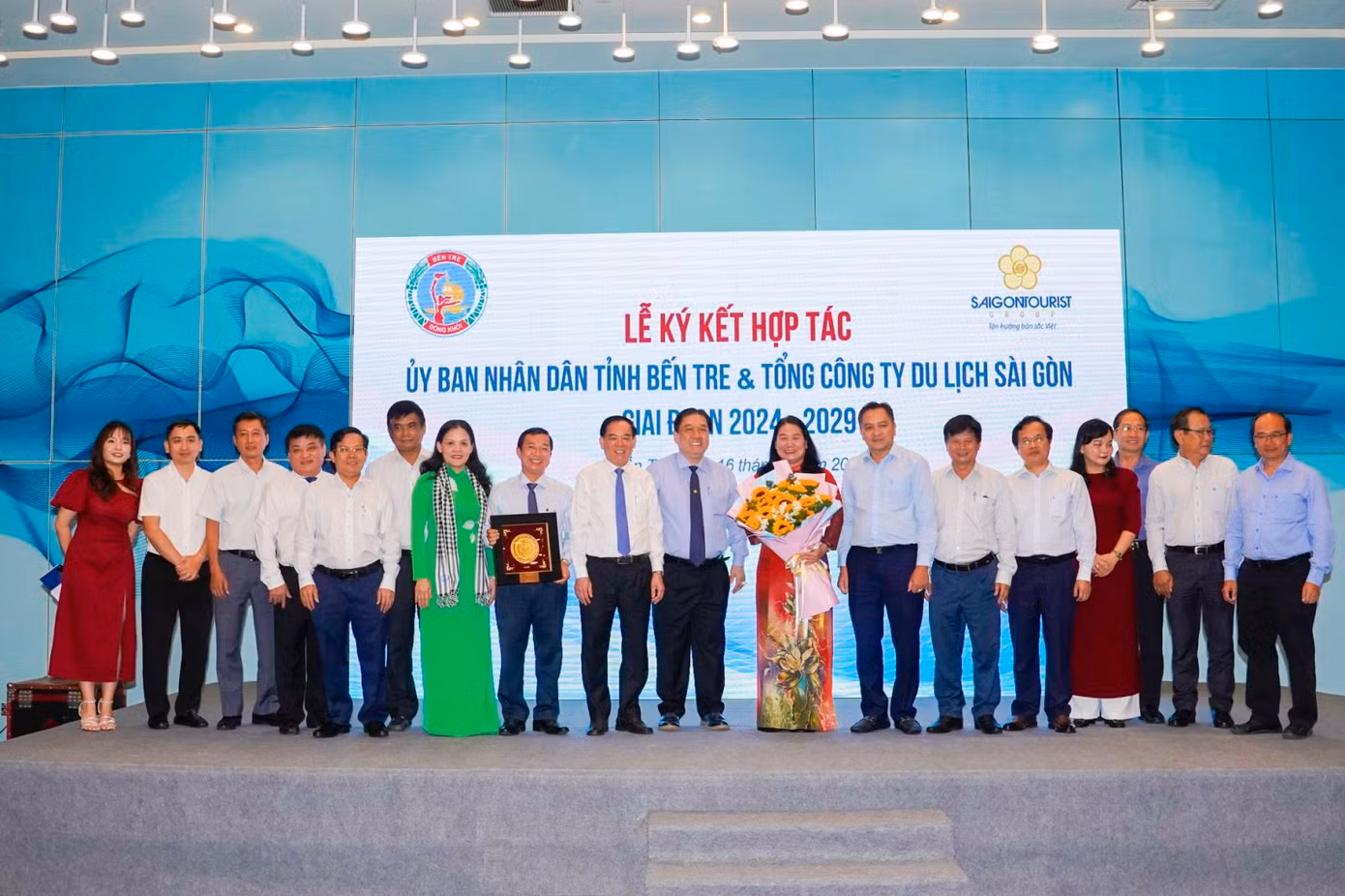 Hai đơn vị sẽ cùng phối hợp triển khai các hoạt động hợp tác tư vấn phát triển chiến lược, quy hoạch, kế hoạch dài hạn, trung hạn và ngắn hạn trong lĩnh vực du lịch.