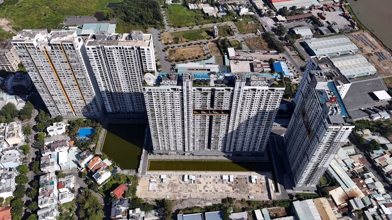 Các chính sách pháp lý mới sắp có hiệu lực tạo tâm lý tốt hơn cho người dân.