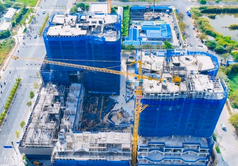 Trước thời điểm sáp nhập, giai đoạn từ năm 2021 đến hết quý I/2025, TPHCM đã xây dựng hoàn thành 6 dự án với quy mô 2.745 căn hộ. Trước thời điểm sáp nhập, giai đoạn từ năm 2021 đến hết quý I/2025, TPHCM đã xây dựng hoàn thành 6 dự án với quy mô 2.745 căn hộ.