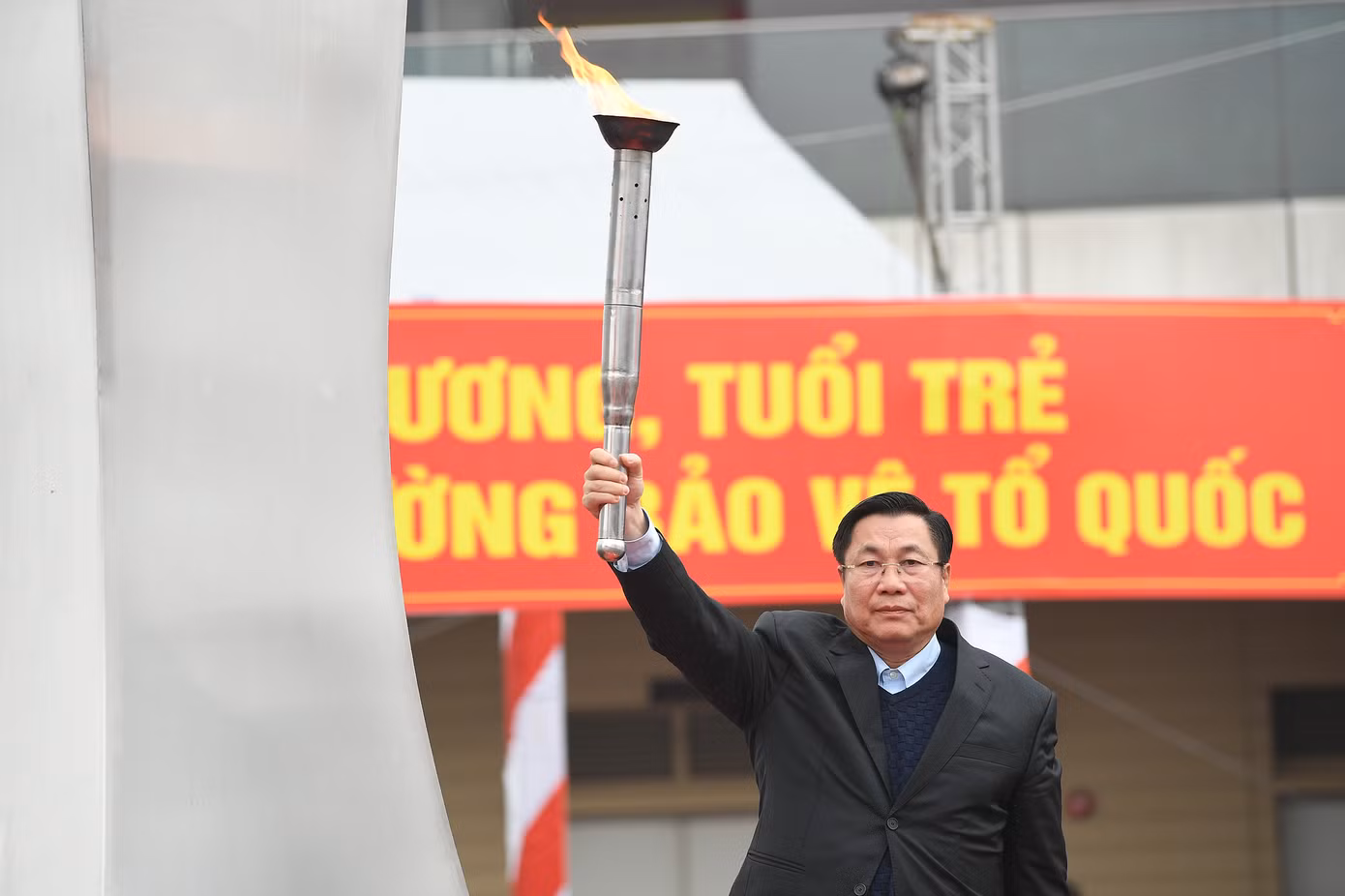 Lễ giao, nhận quân năm nay đánh dấu bước ngoặt quan trọng trong cuộc đời các tân binh, thể hiện tinh thần yêu nước, trách nhiệm của tuổi trẻ Quận Nam Từ Liêm nói riêng, Thủ đô Hà Nội nói chung. Những người lính trẻ mang theo niềm tin, hoài bão, sẵn sàng viết tiếp trang sử hào hùng của dân tộc.