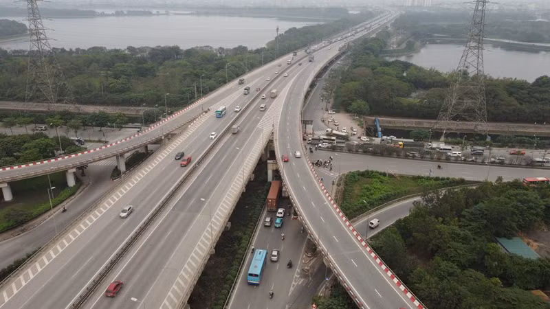 Cùng với đó, dự án cũng có mục tiêu góp phần thúc đẩy phát triển kinh tế - xã hội cho quận Hoàng Mai, huyện Thanh Trì và khu vực phía Nam, Đông Nam thành phố Hà Nội.