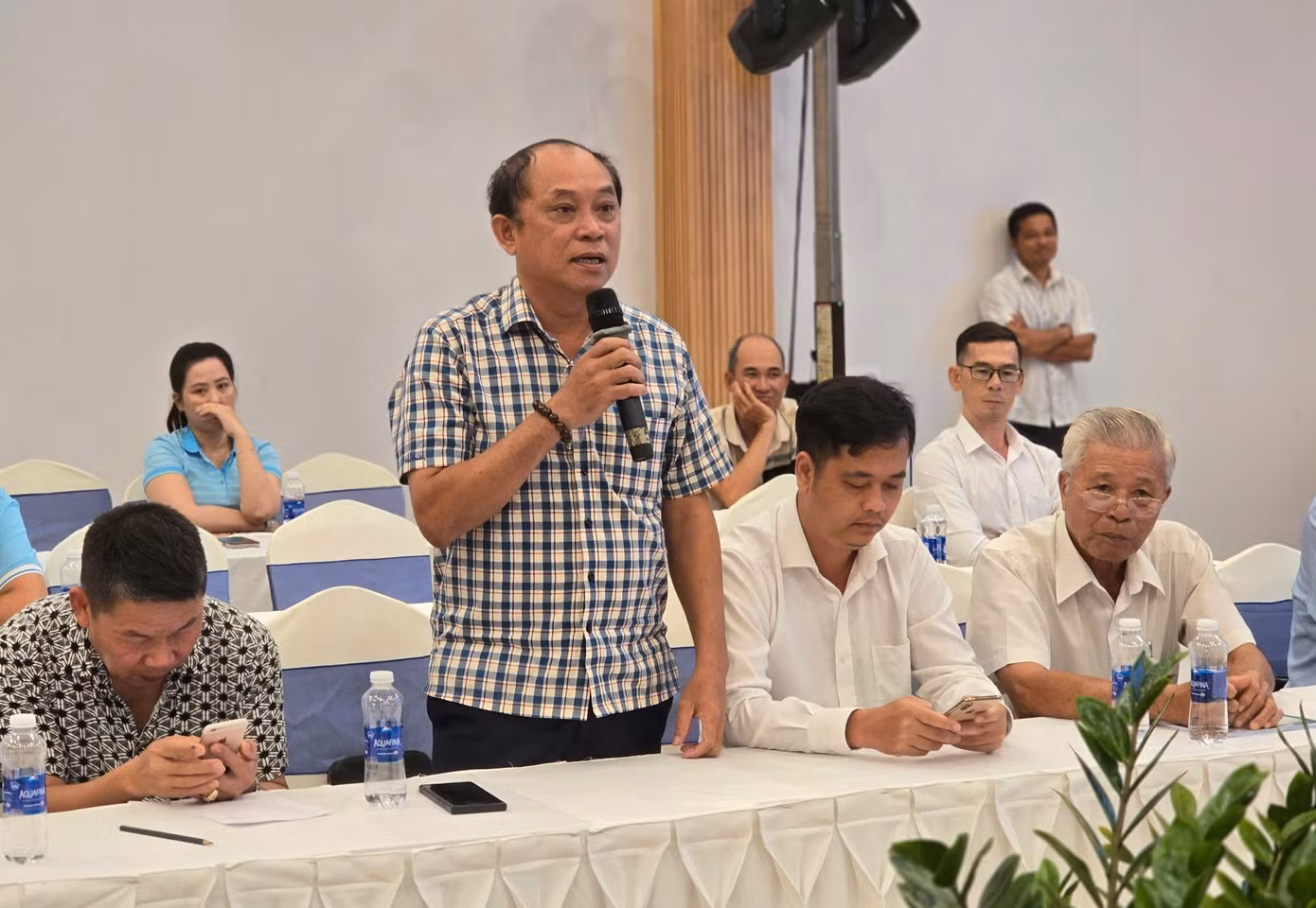 Đại diện doanh nghiệp nói về khó khăn trong xây dựng chuỗi liên kết. Ảnh: CK.