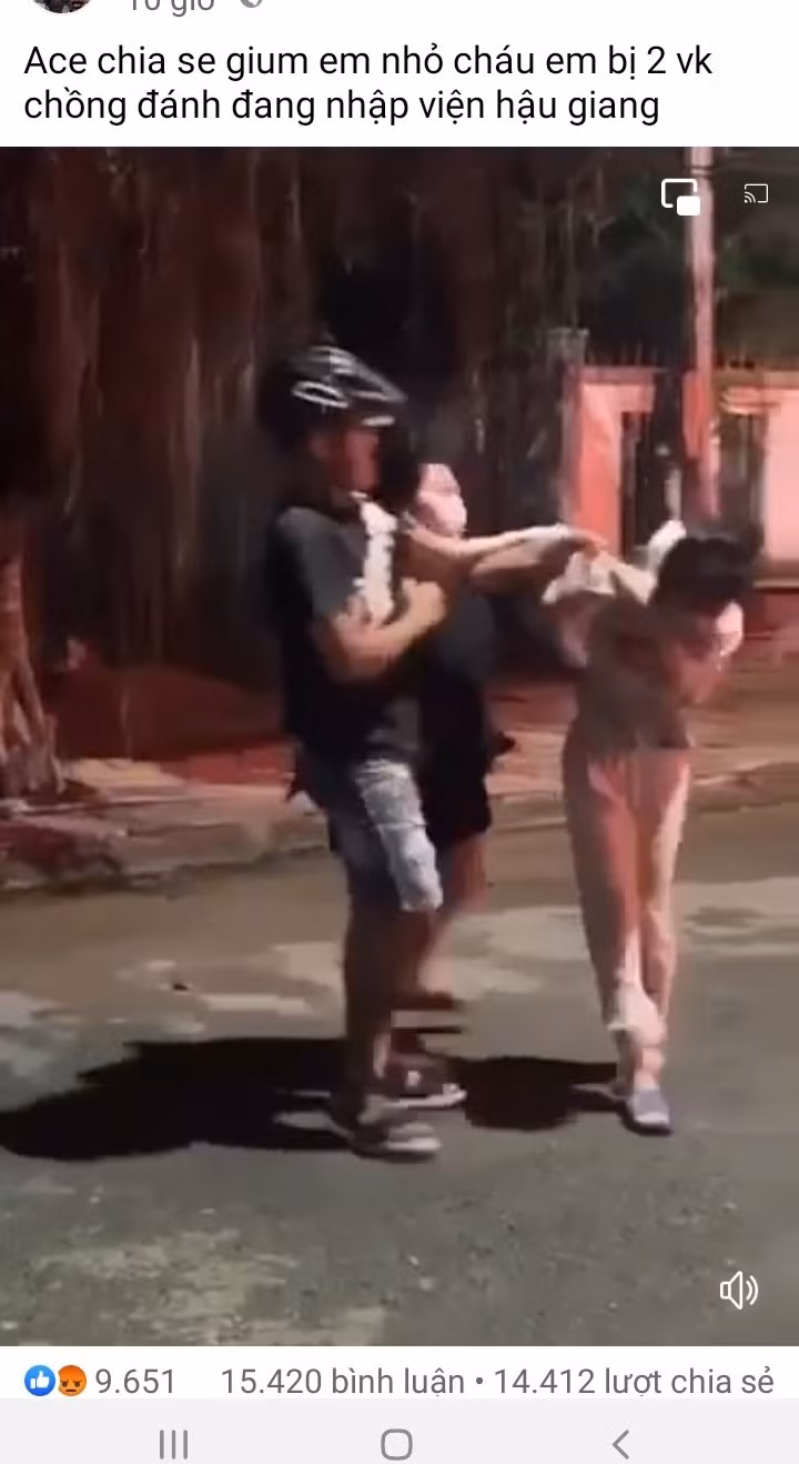 Hình ảnh được đăng tải trên facebook. Ảnh cắt từ clip